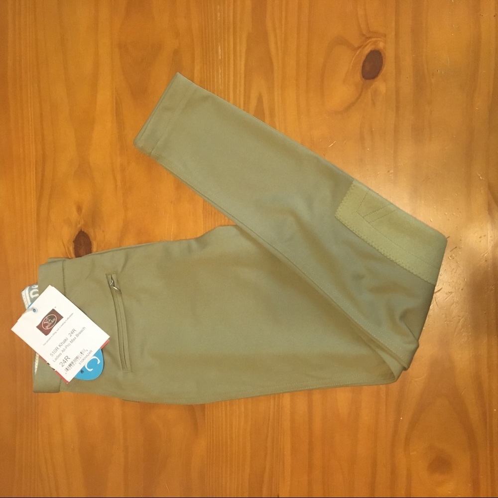 NWT Devon-Aire Ladies All-Pro Breeches